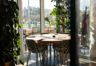 Gallery 4/36